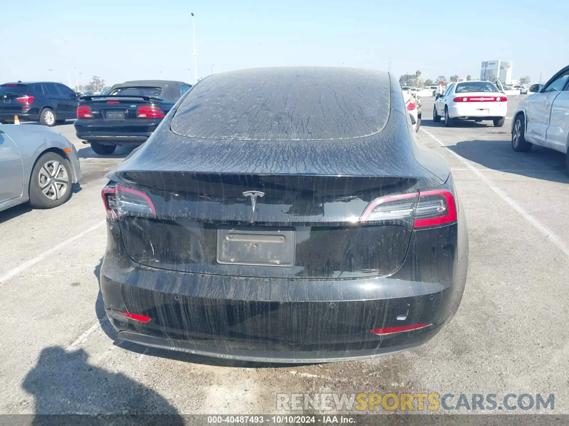15 Photograph of a damaged car 5YJ3E1EA1MF000618 TESLA MODEL 3 2021