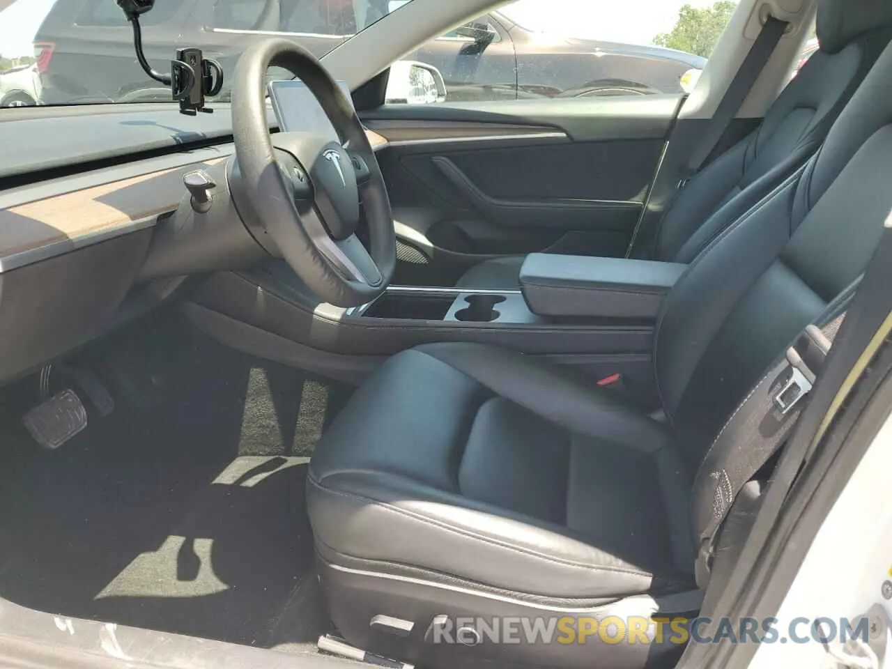 7 Photograph of a damaged car 5YJ3E1EA1MF031934 TESLA MODEL 3 2021