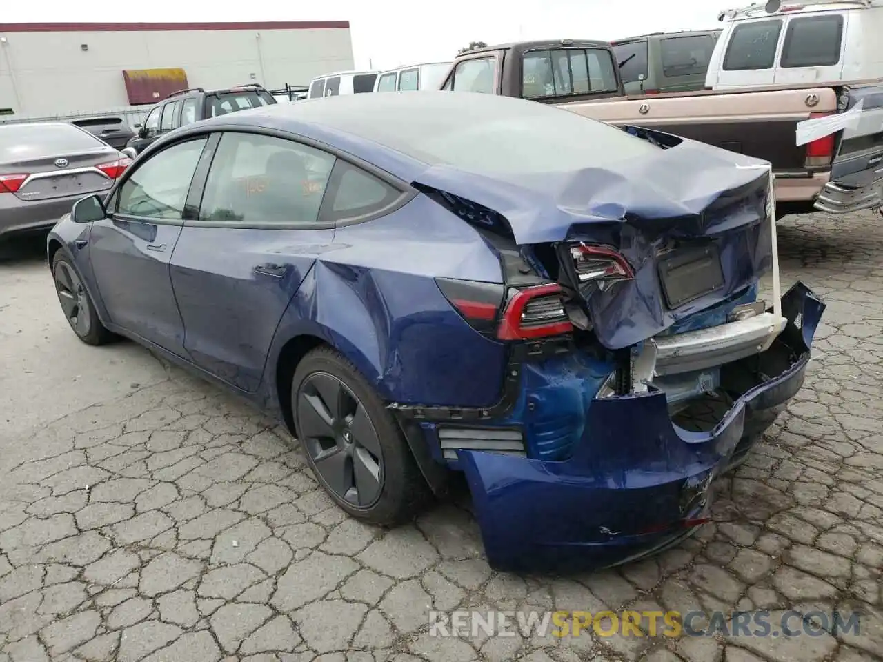 3 Photograph of a damaged car 5YJ3E1EA1MF060527 TESLA MODEL 3 2021