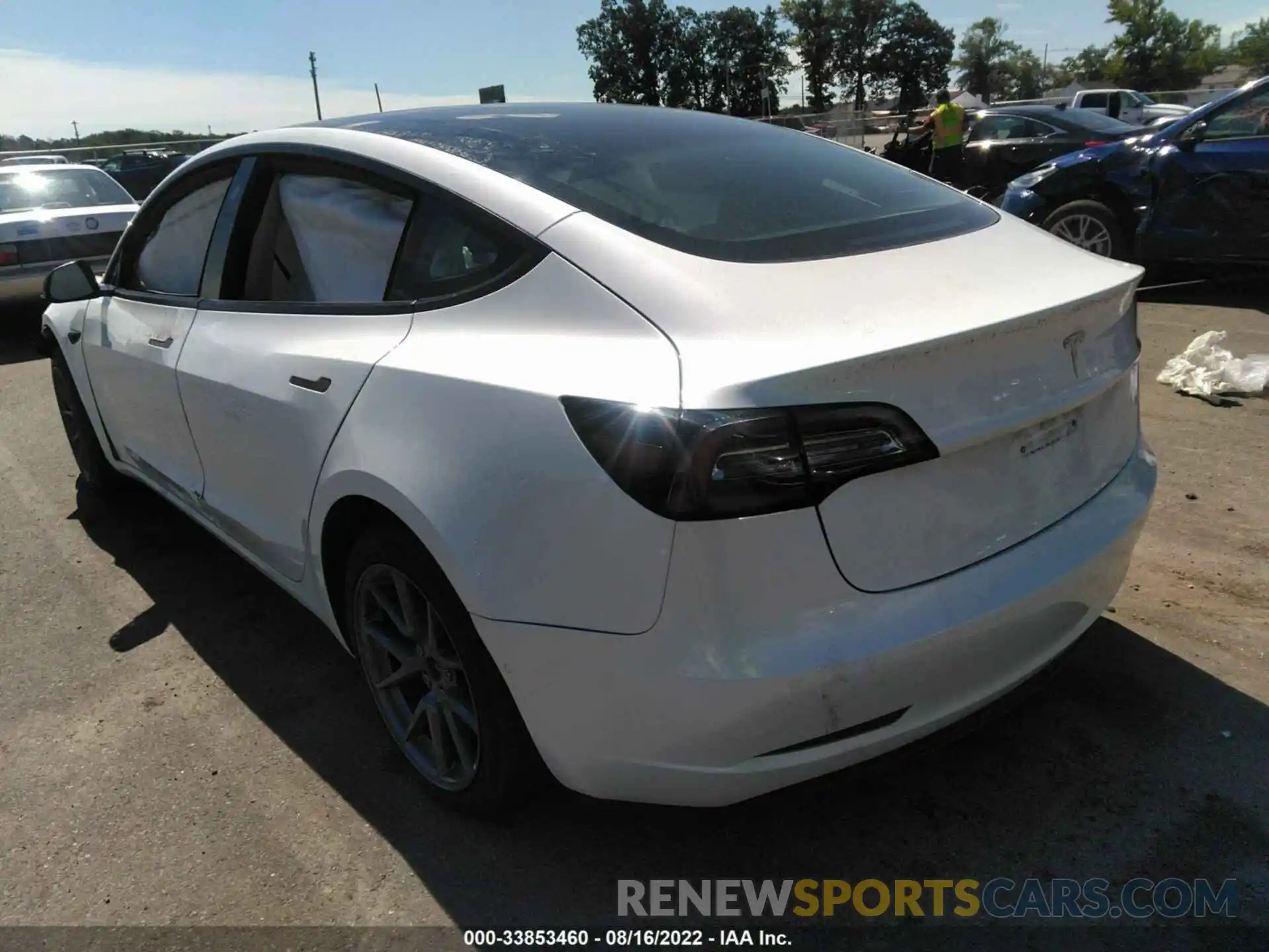 3 Photograph of a damaged car 5YJ3E1EA1MF060625 TESLA MODEL 3 2021