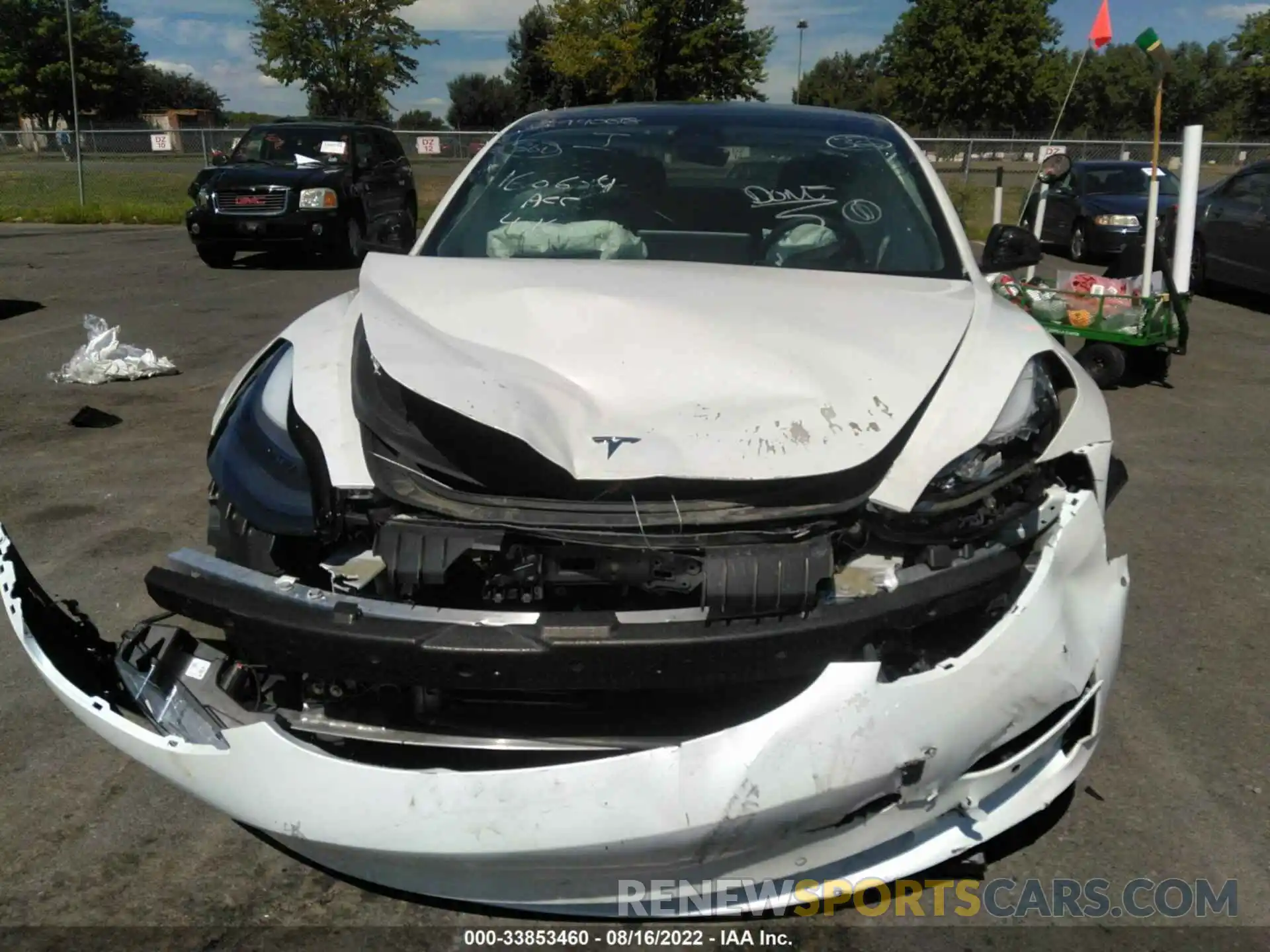 6 Photograph of a damaged car 5YJ3E1EA1MF060625 TESLA MODEL 3 2021