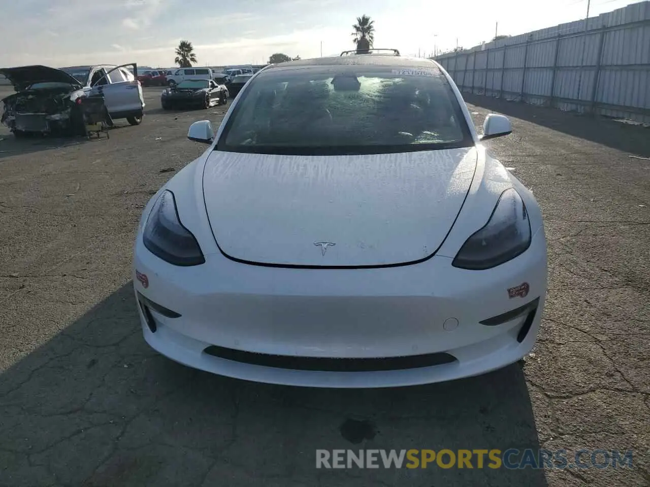 5 Photograph of a damaged car 5YJ3E1EA1MF070734 TESLA MODEL 3 2021
