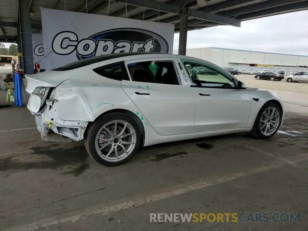 3 Photograph of a damaged car 5YJ3E1EA1MF072130 TESLA MODEL 3 2021