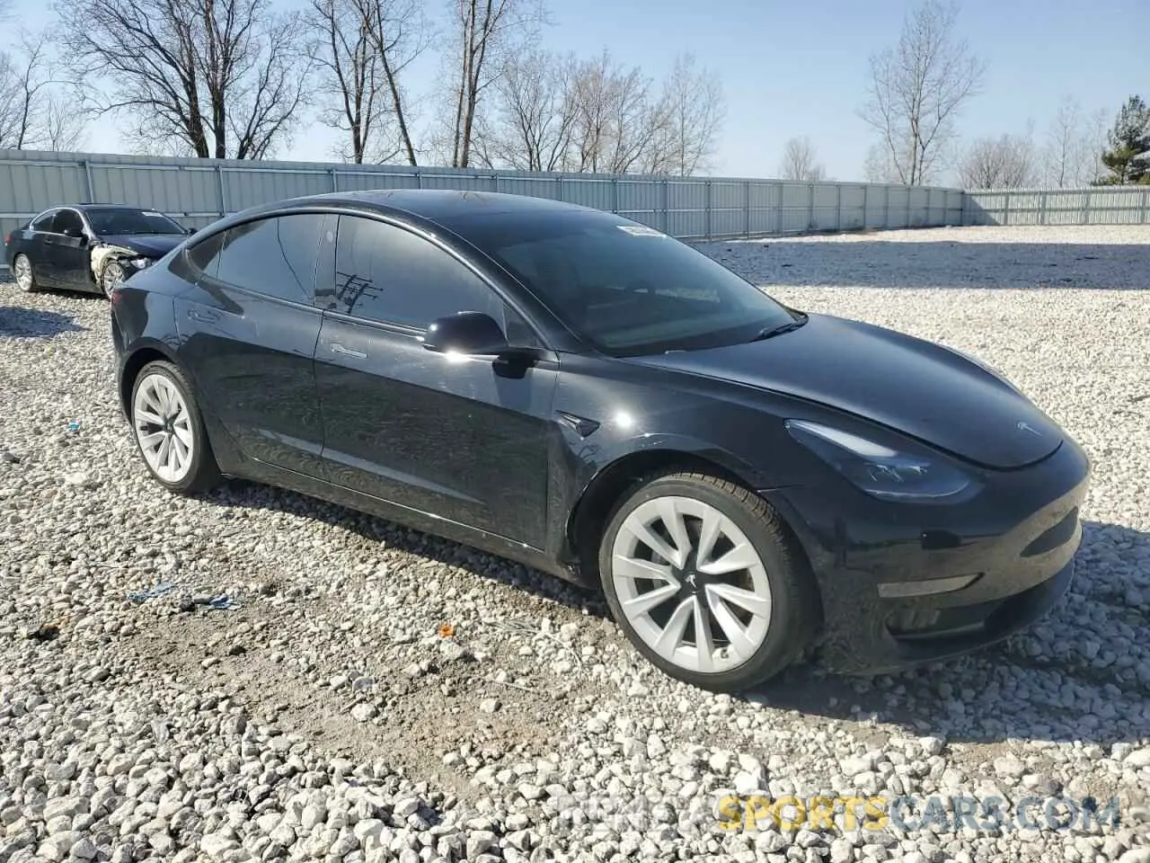 4 Photograph of a damaged car 5YJ3E1EA1MF077201 TESLA MODEL 3 2021