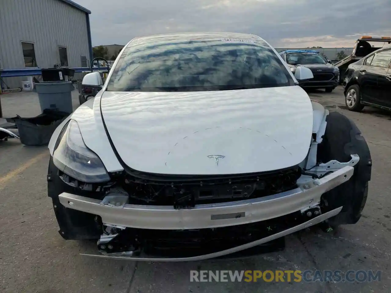 5 Photograph of a damaged car 5YJ3E1EA1MF085752 TESLA MODEL 3 2021