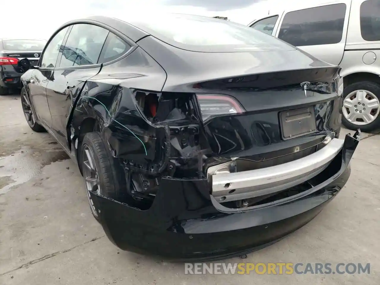 3 Photograph of a damaged car 5YJ3E1EA1MF088960 TESLA MODEL 3 2021