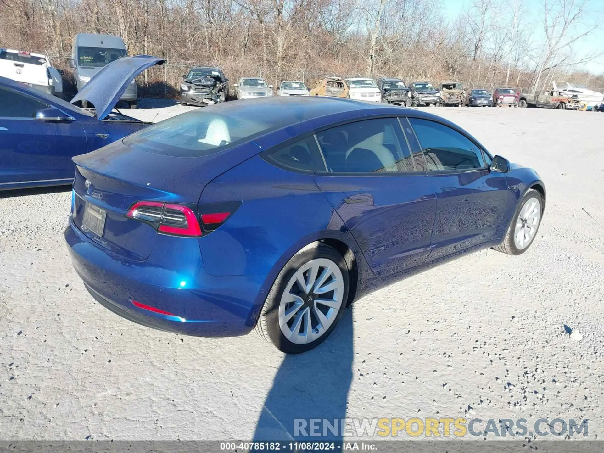 4 Photograph of a damaged car 5YJ3E1EA1MF098579 TESLA MODEL 3 2021