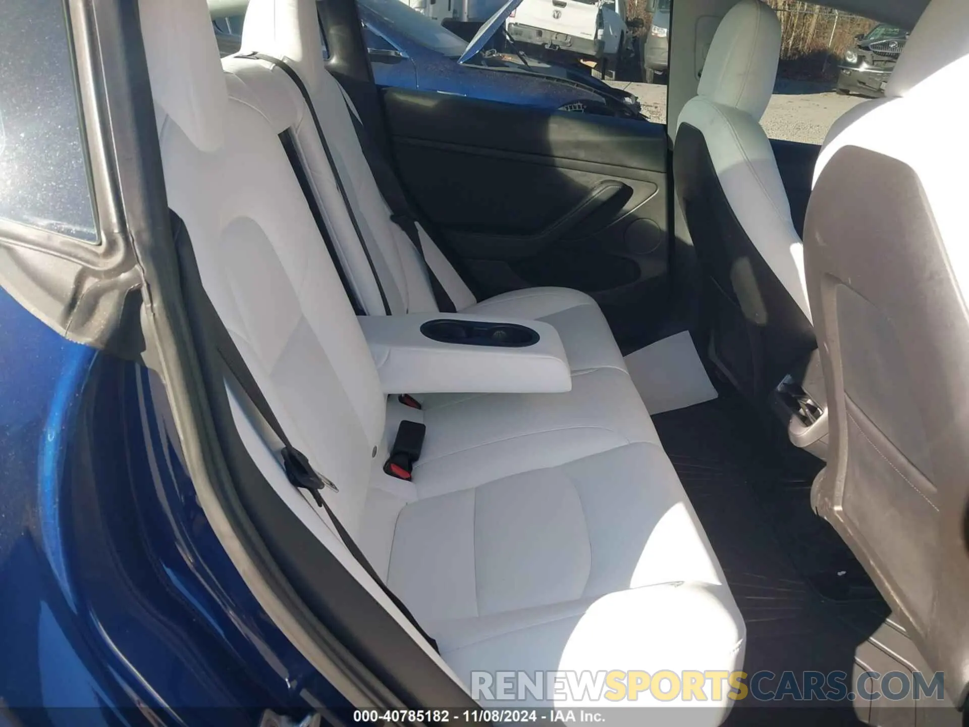 8 Photograph of a damaged car 5YJ3E1EA1MF098579 TESLA MODEL 3 2021