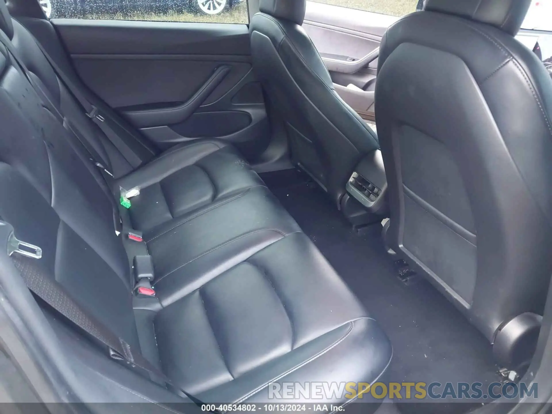 8 Photograph of a damaged car 5YJ3E1EA1MF854542 TESLA MODEL 3 2021