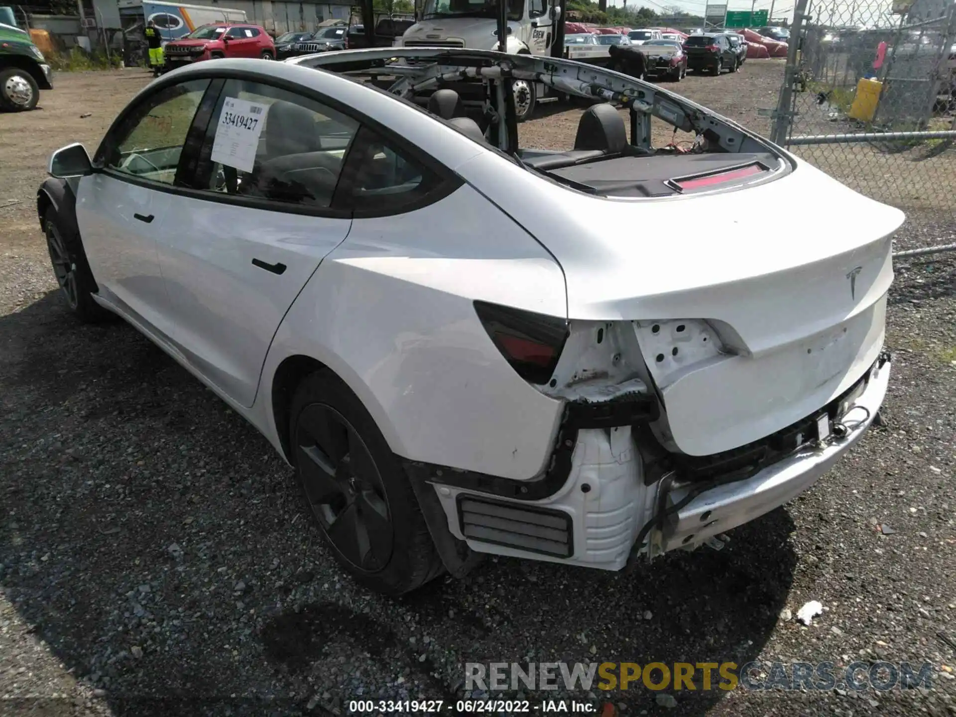 3 Photograph of a damaged car 5YJ3E1EA1MF859840 TESLA MODEL 3 2021