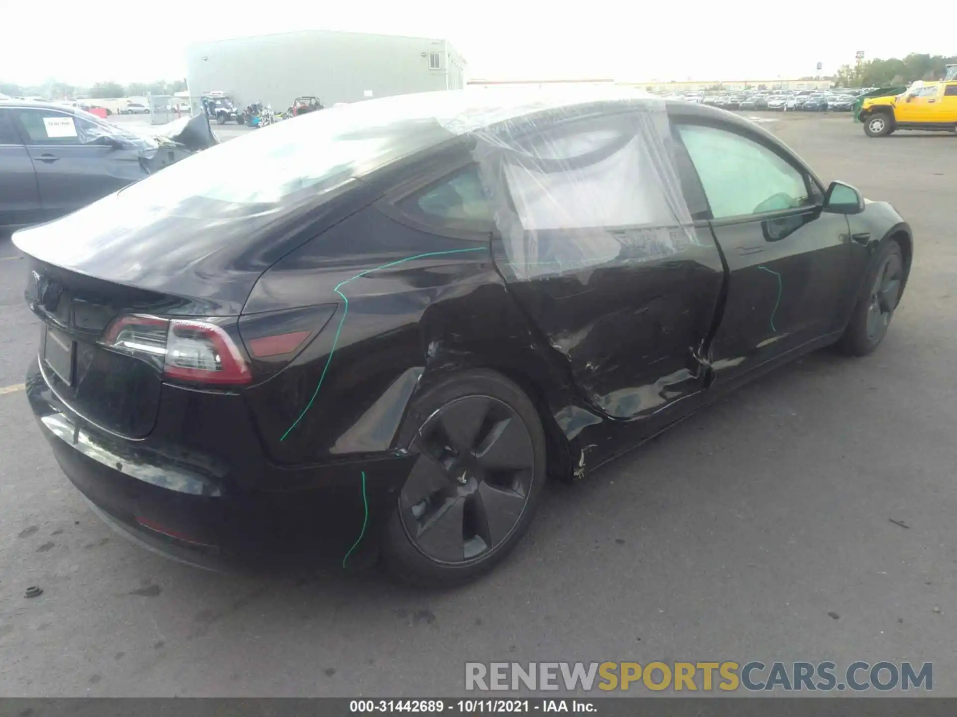 4 Photograph of a damaged car 5YJ3E1EA1MF860020 TESLA MODEL 3 2021