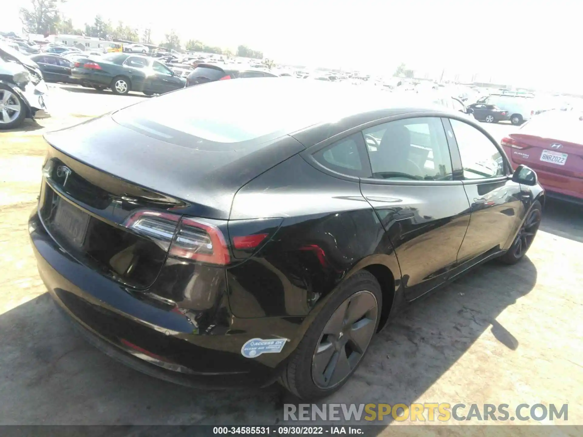 4 Photograph of a damaged car 5YJ3E1EA1MF875486 TESLA MODEL 3 2021