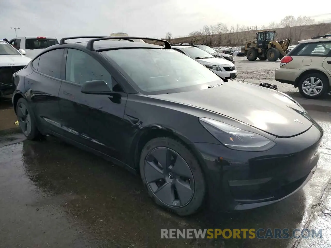 4 Photograph of a damaged car 5YJ3E1EA1MF876427 TESLA MODEL 3 2021