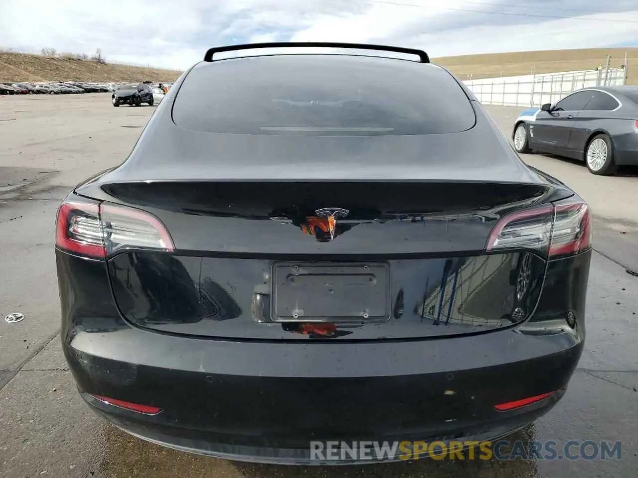 6 Photograph of a damaged car 5YJ3E1EA1MF876427 TESLA MODEL 3 2021