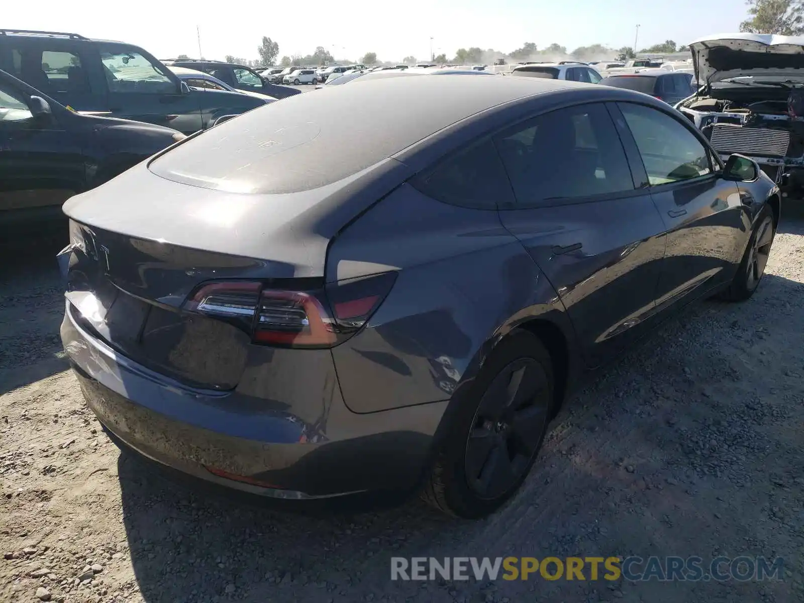 4 Photograph of a damaged car 5YJ3E1EA1MF877416 TESLA MODEL 3 2021