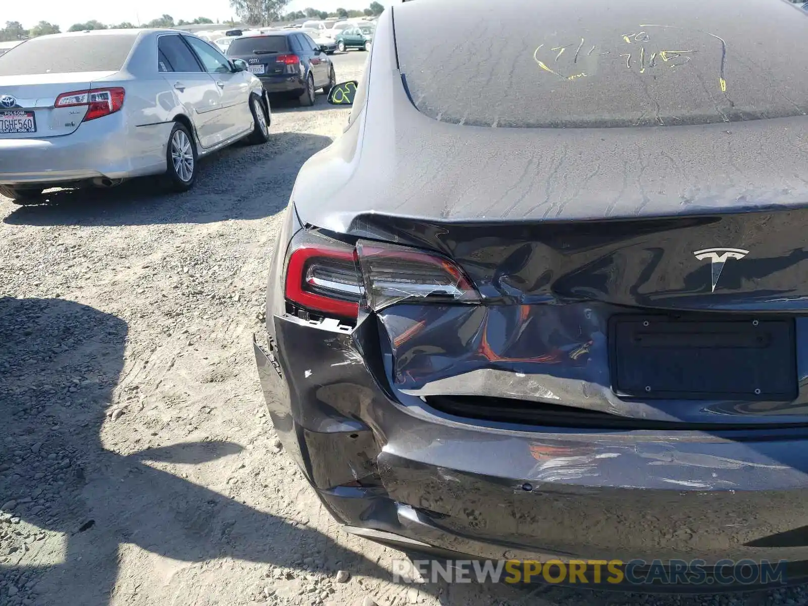 9 Photograph of a damaged car 5YJ3E1EA1MF877416 TESLA MODEL 3 2021