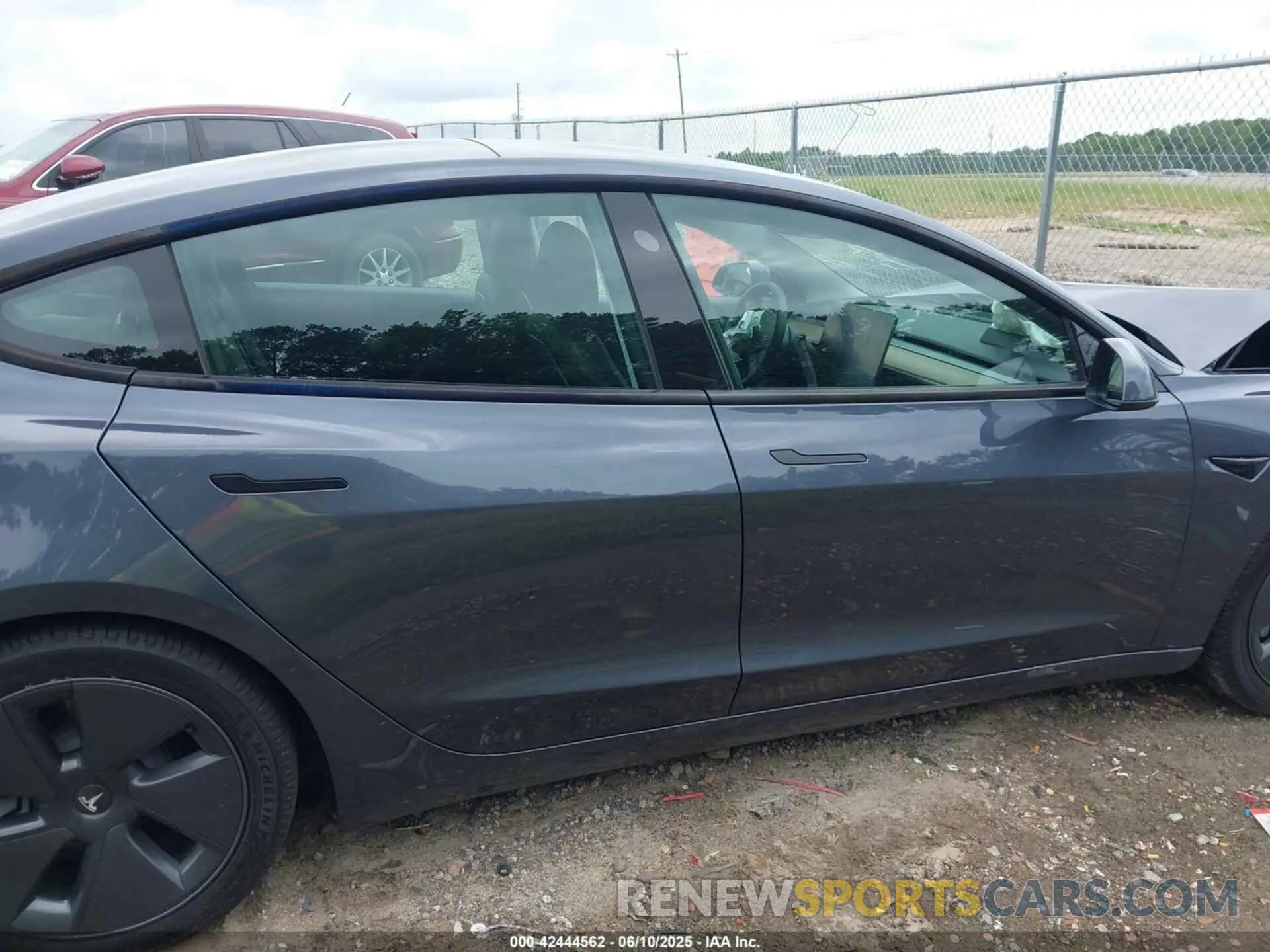 13 Photograph of a damaged car 5YJ3E1EA1MF911192 TESLA MODEL 3 2021