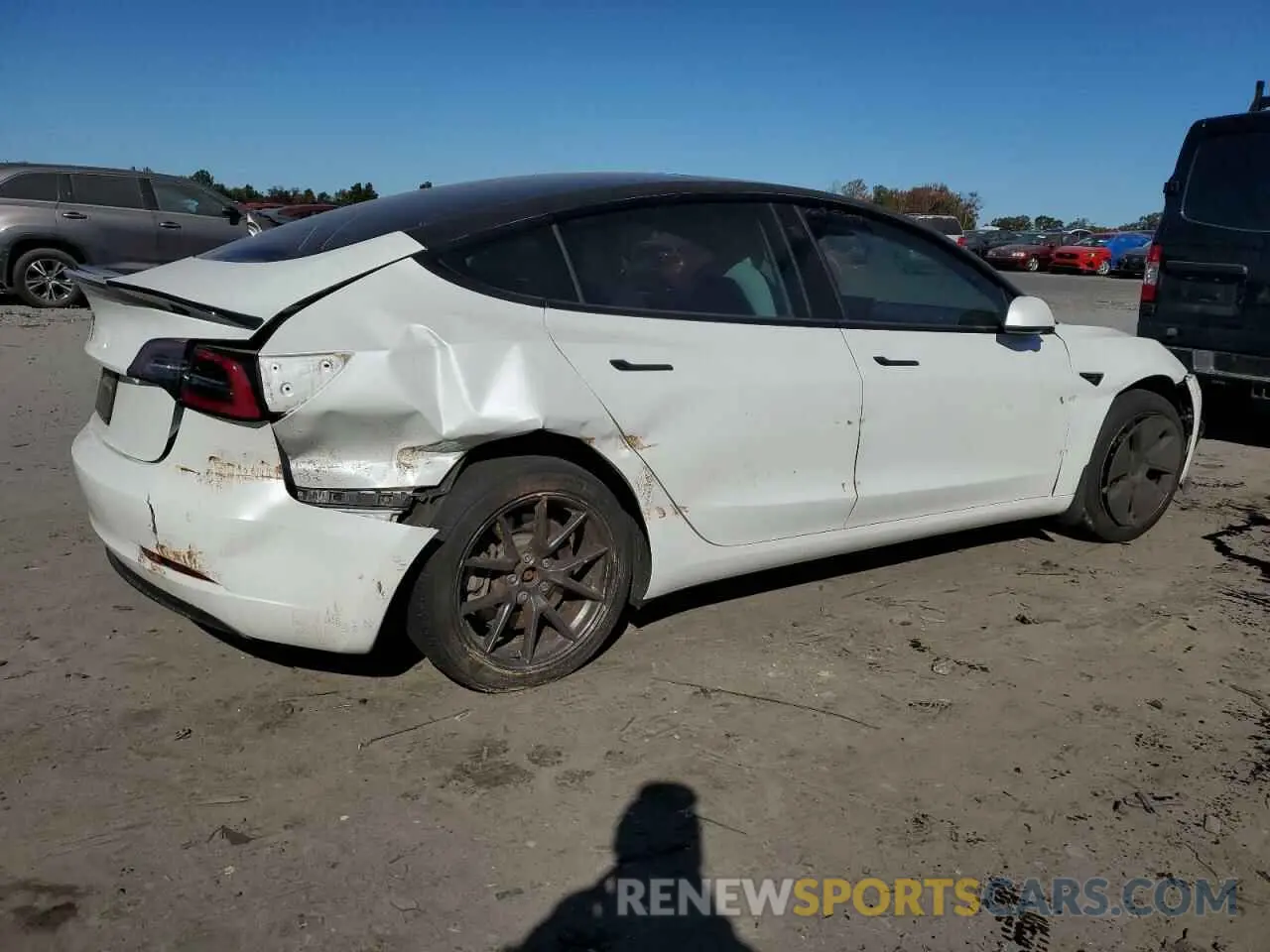 3 Photograph of a damaged car 5YJ3E1EA1MF920524 TESLA MODEL 3 2021