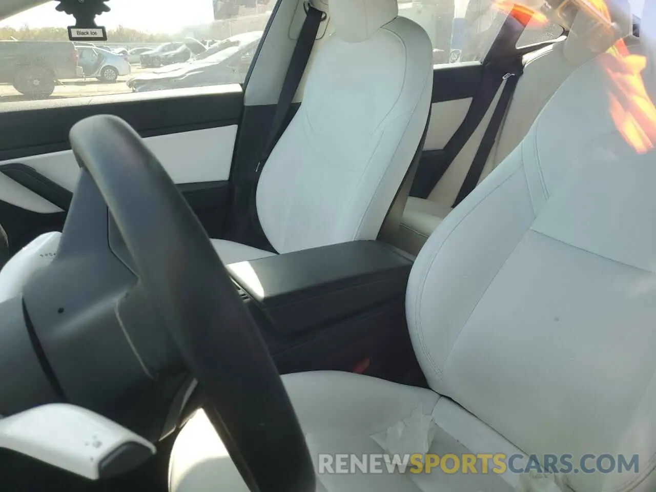 7 Photograph of a damaged car 5YJ3E1EA1MF920524 TESLA MODEL 3 2021