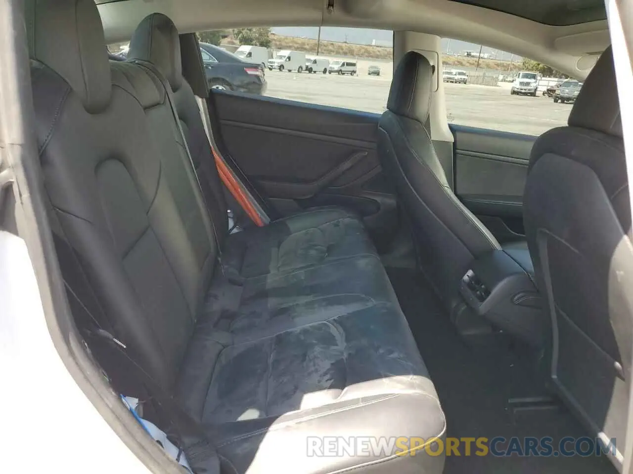 10 Photograph of a damaged car 5YJ3E1EA1MF941440 TESLA MODEL 3 2021
