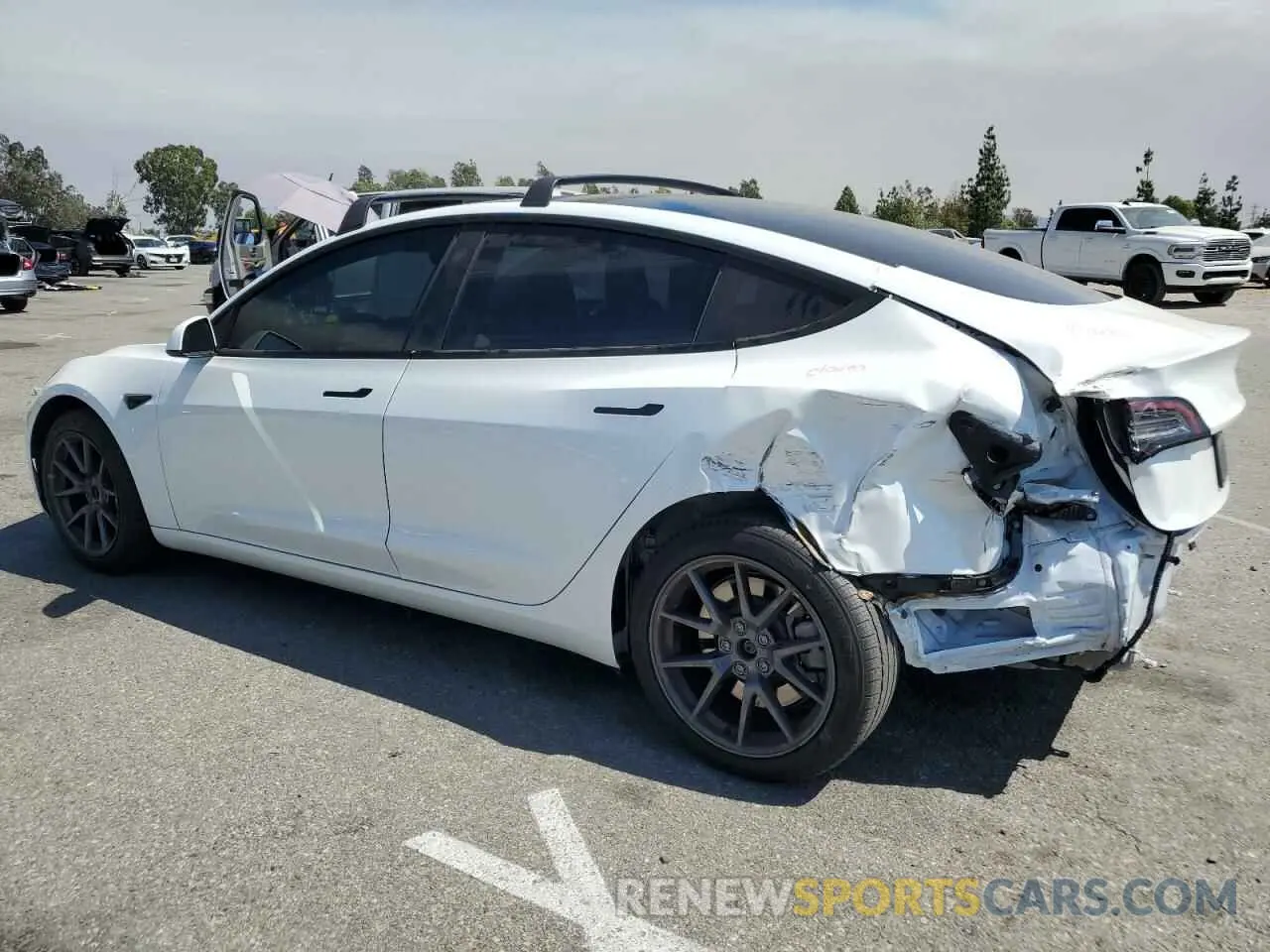 2 Photograph of a damaged car 5YJ3E1EA1MF941440 TESLA MODEL 3 2021