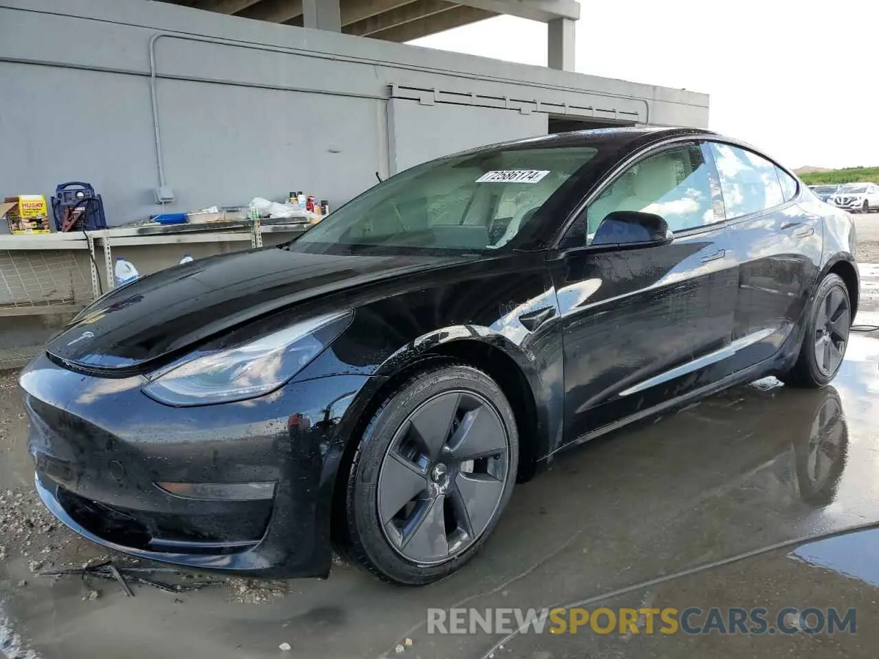 1 Photograph of a damaged car 5YJ3E1EA1MF963602 TESLA MODEL 3 2021