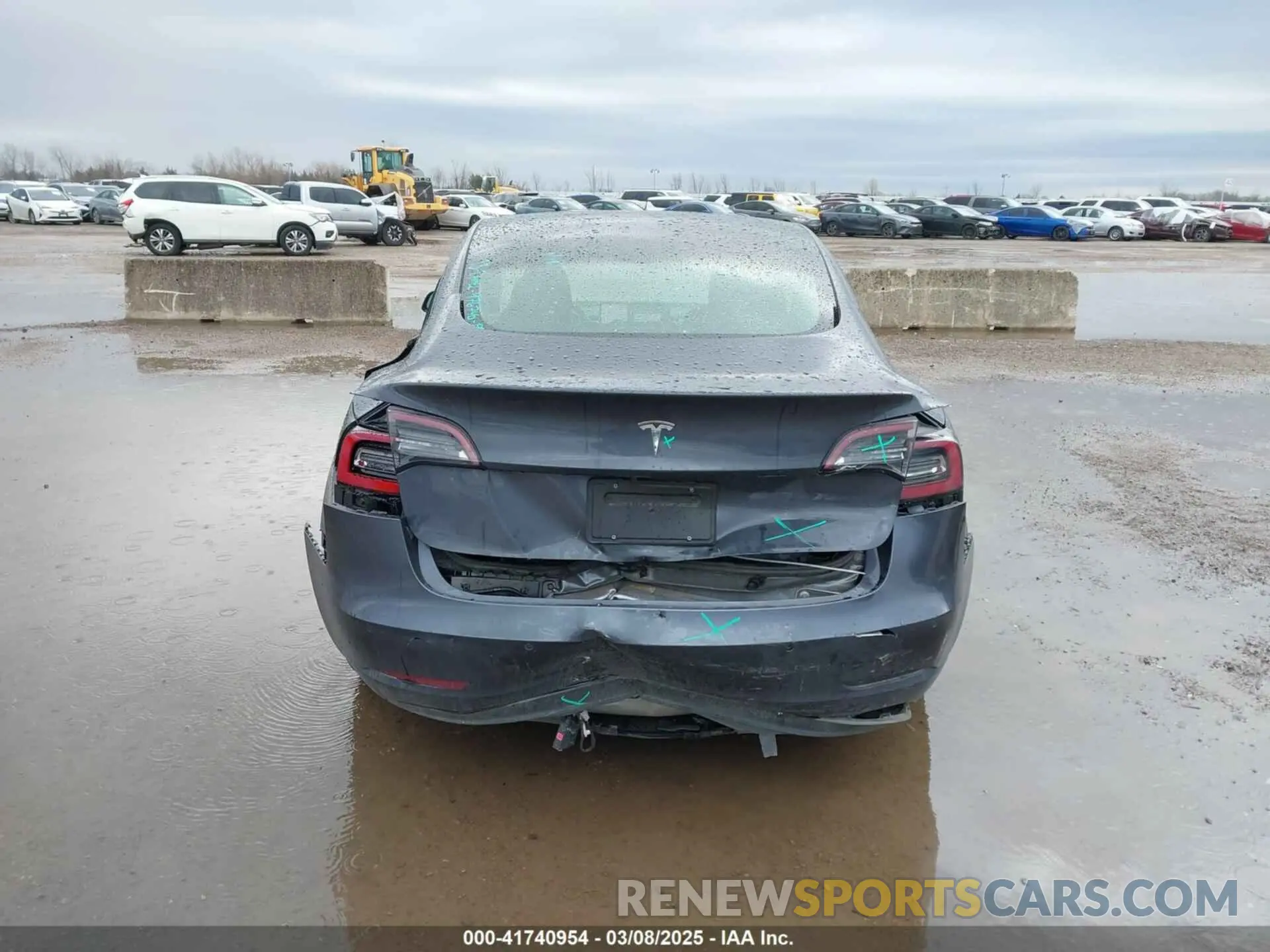 16 Photograph of a damaged car 5YJ3E1EA1MF976740 TESLA MODEL 3 2021