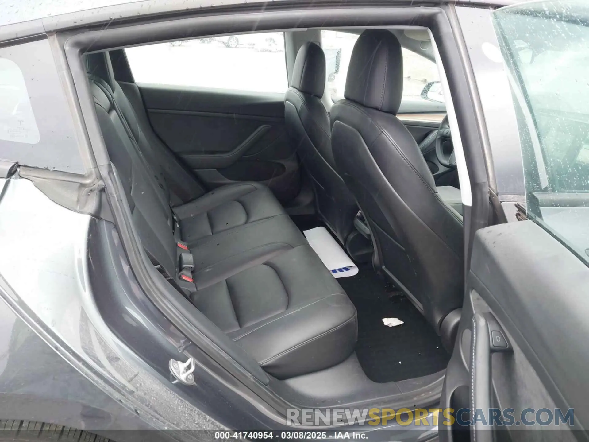 8 Photograph of a damaged car 5YJ3E1EA1MF976740 TESLA MODEL 3 2021