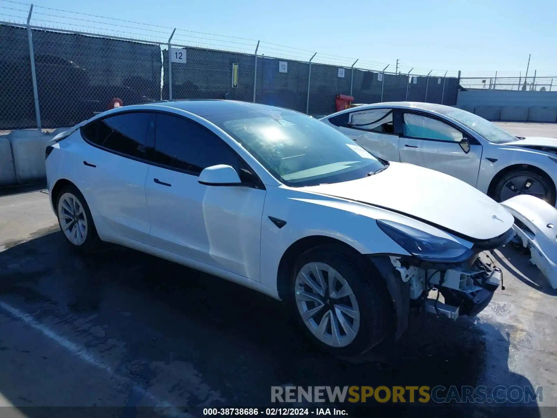 1 Photograph of a damaged car 5YJ3E1EA1MF978102 TESLA MODEL 3 2021