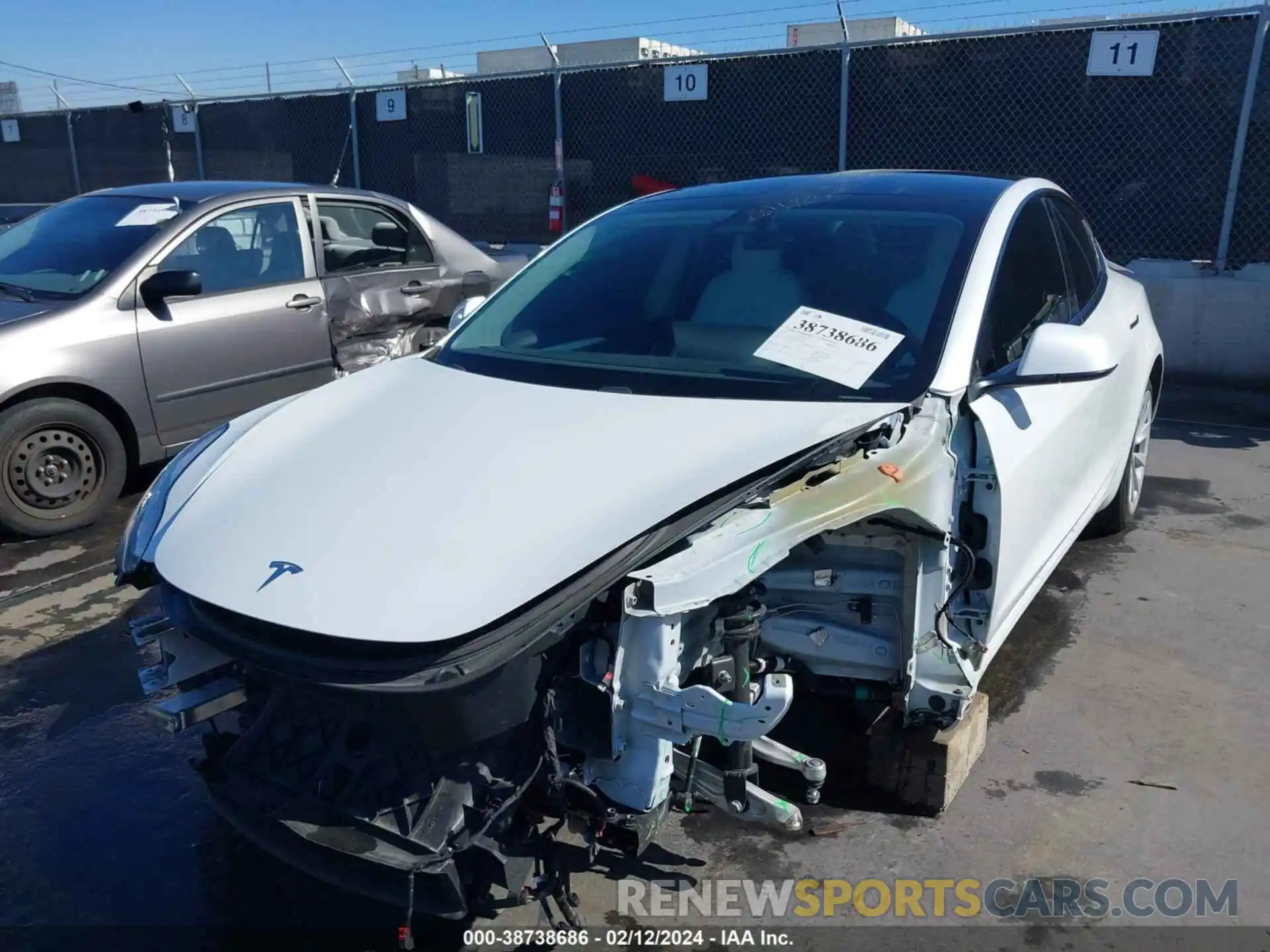 6 Photograph of a damaged car 5YJ3E1EA1MF978102 TESLA MODEL 3 2021