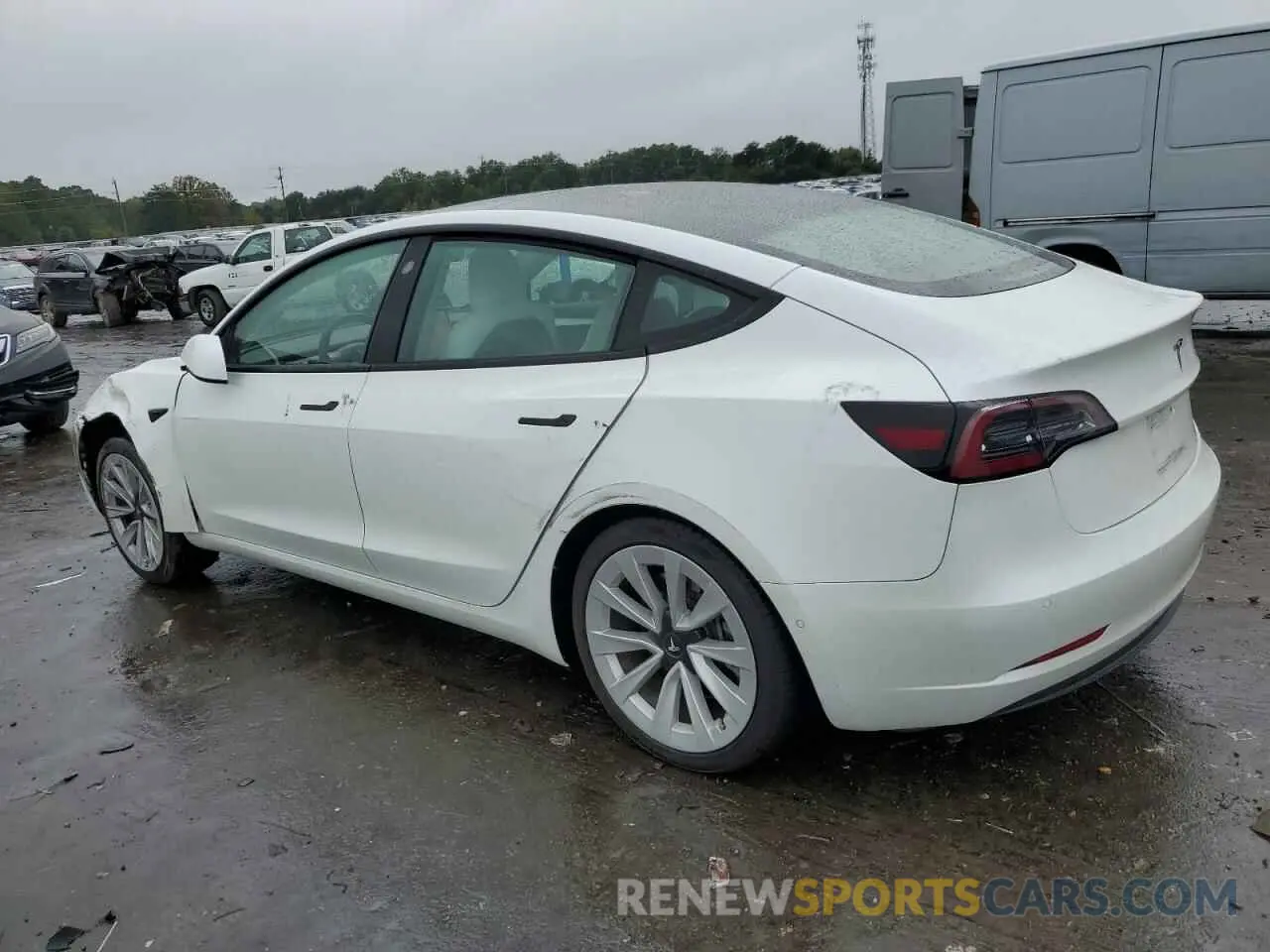 2 Photograph of a damaged car 5YJ3E1EA1MF987723 TESLA MODEL 3 2021