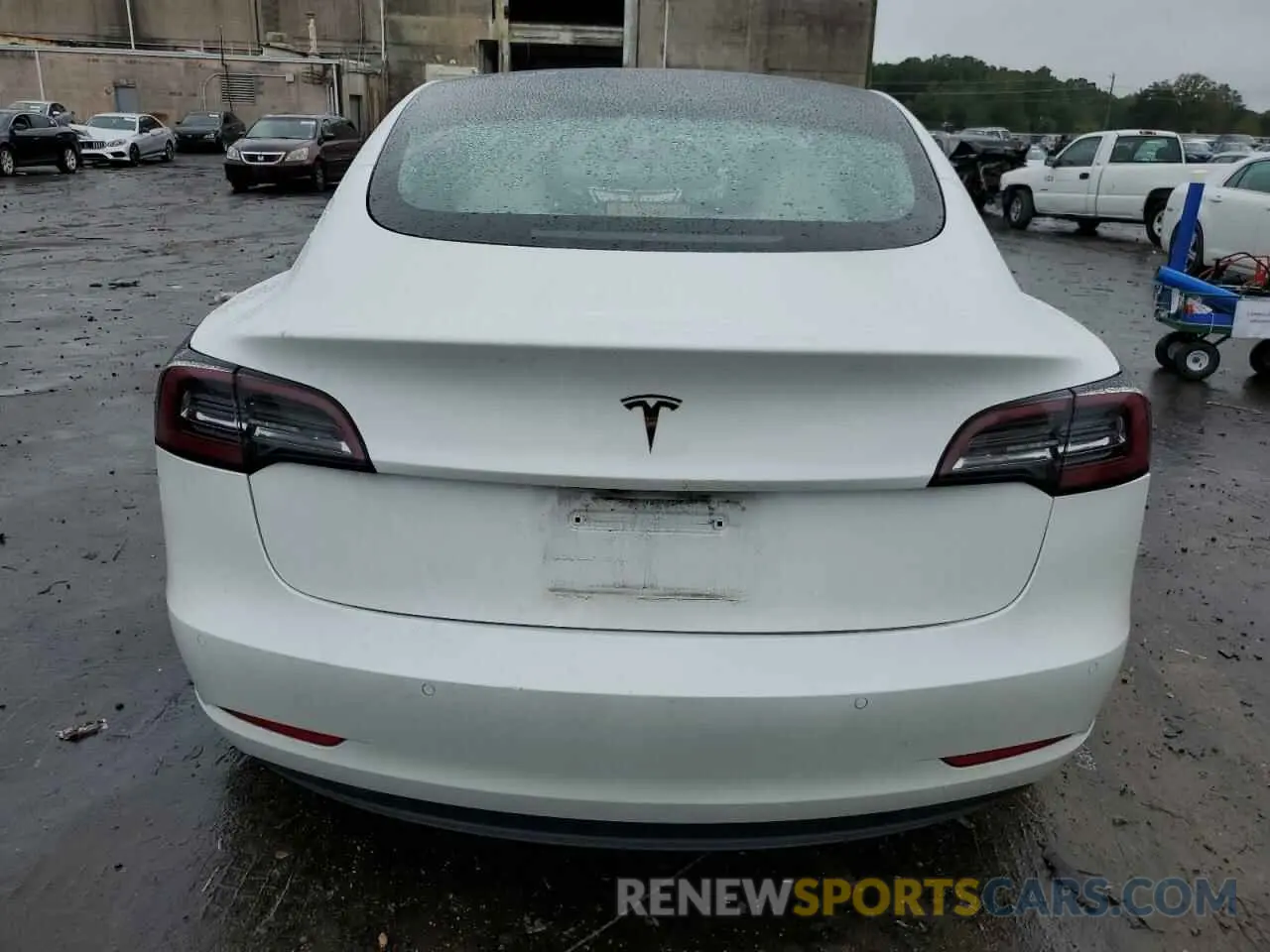 6 Photograph of a damaged car 5YJ3E1EA1MF987723 TESLA MODEL 3 2021