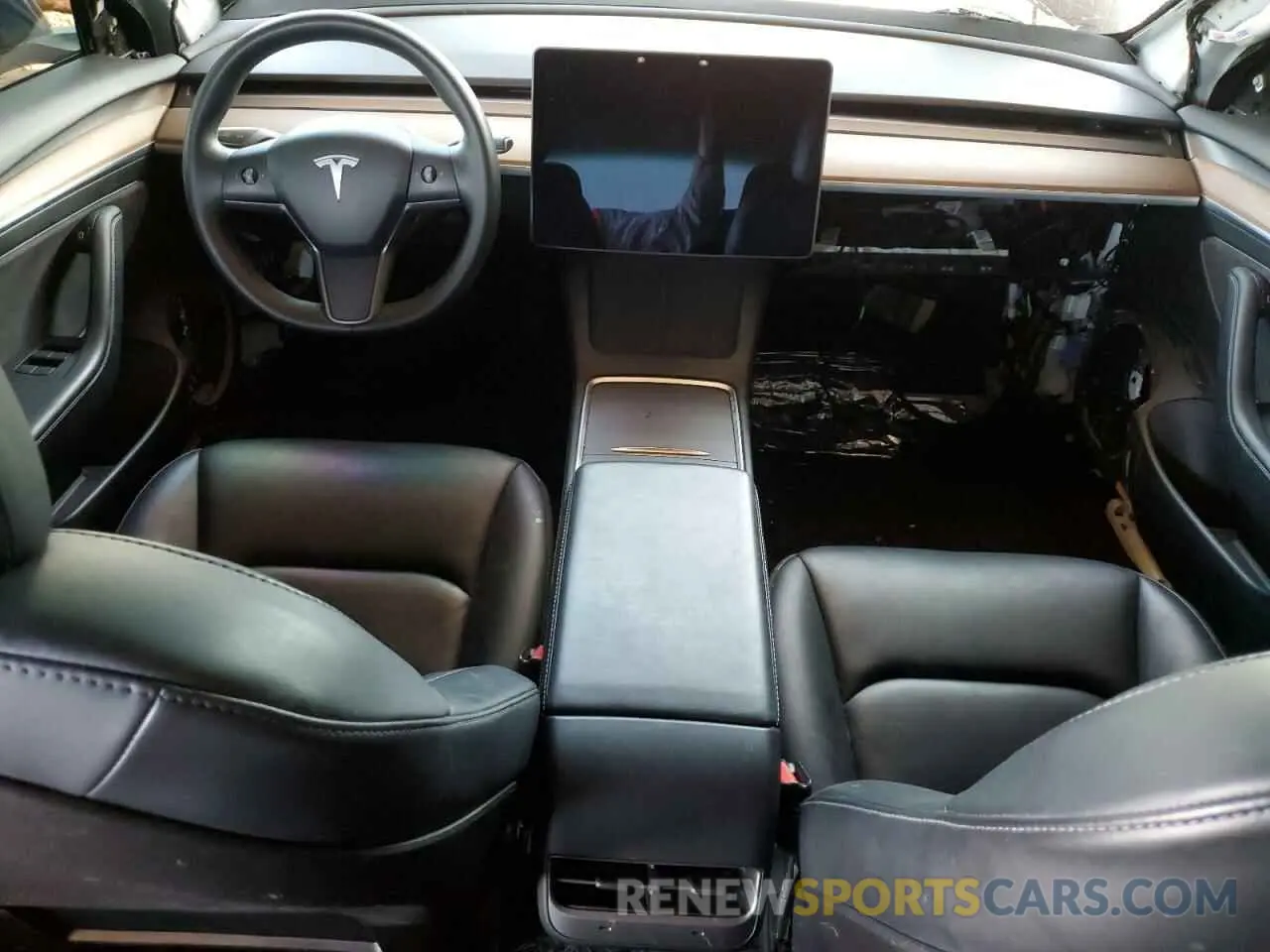 8 Photograph of a damaged car 5YJ3E1EA1MF990816 TESLA MODEL 3 2021