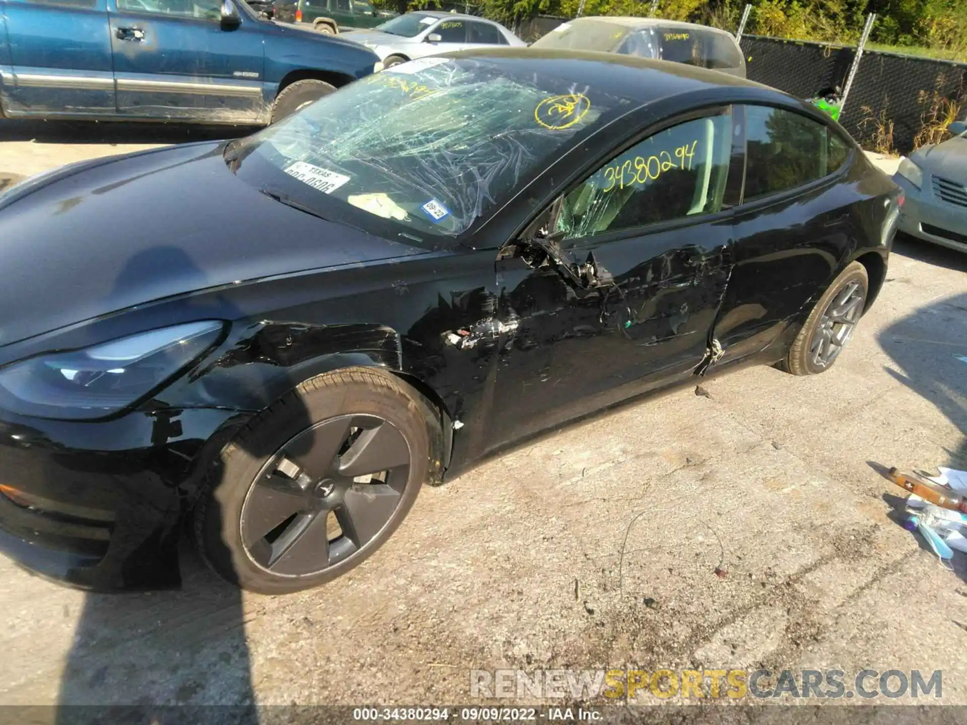 6 Photograph of a damaged car 5YJ3E1EA1MF991397 TESLA MODEL 3 2021