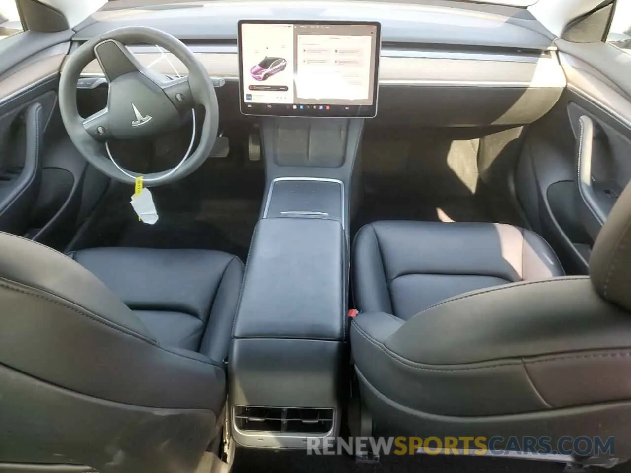 8 Photograph of a damaged car 5YJ3E1EA2MF015810 TESLA MODEL 3 2021