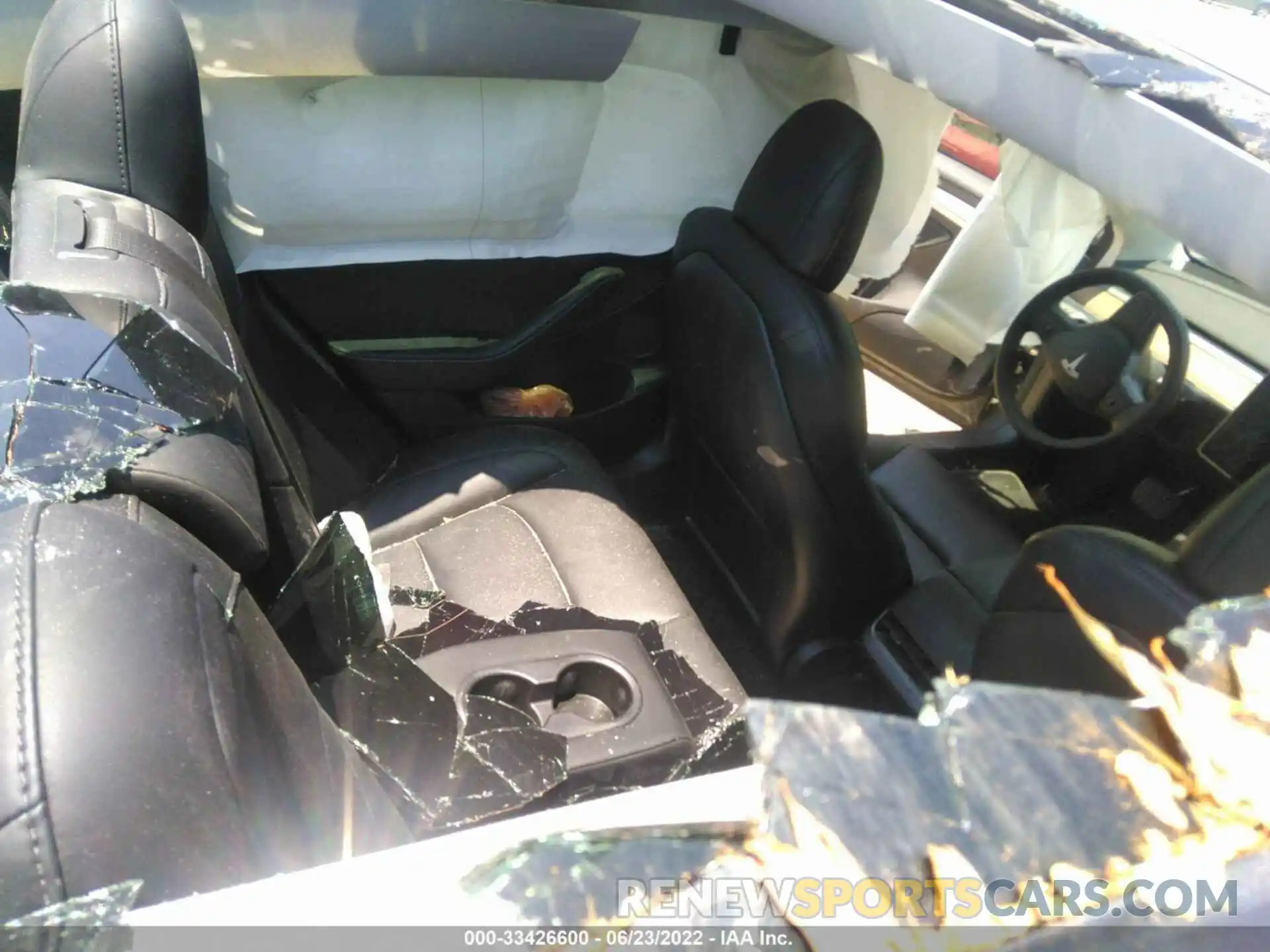 8 Photograph of a damaged car 5YJ3E1EA2MF020702 TESLA MODEL 3 2021