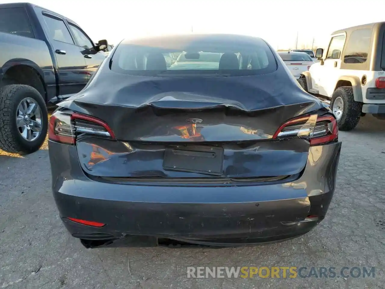 6 Photograph of a damaged car 5YJ3E1EA2MF027908 TESLA MODEL 3 2021