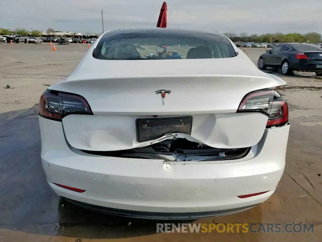 6 Photograph of a damaged car 5YJ3E1EA2MF028623 TESLA MODEL 3 2021