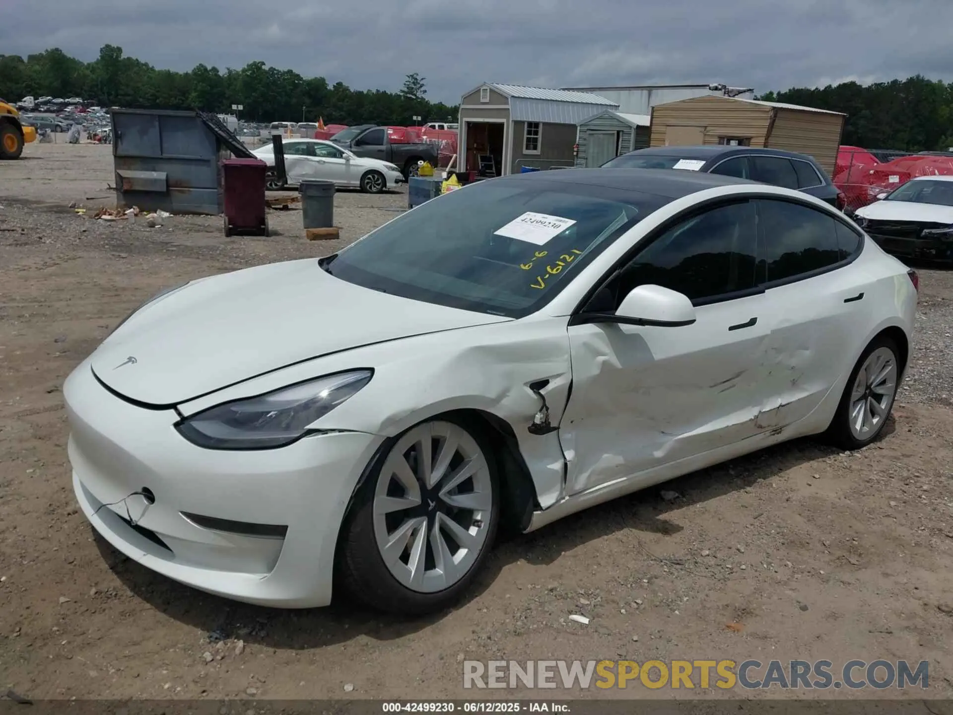 2 Photograph of a damaged car 5YJ3E1EA2MF046121 TESLA MODEL 3 2021