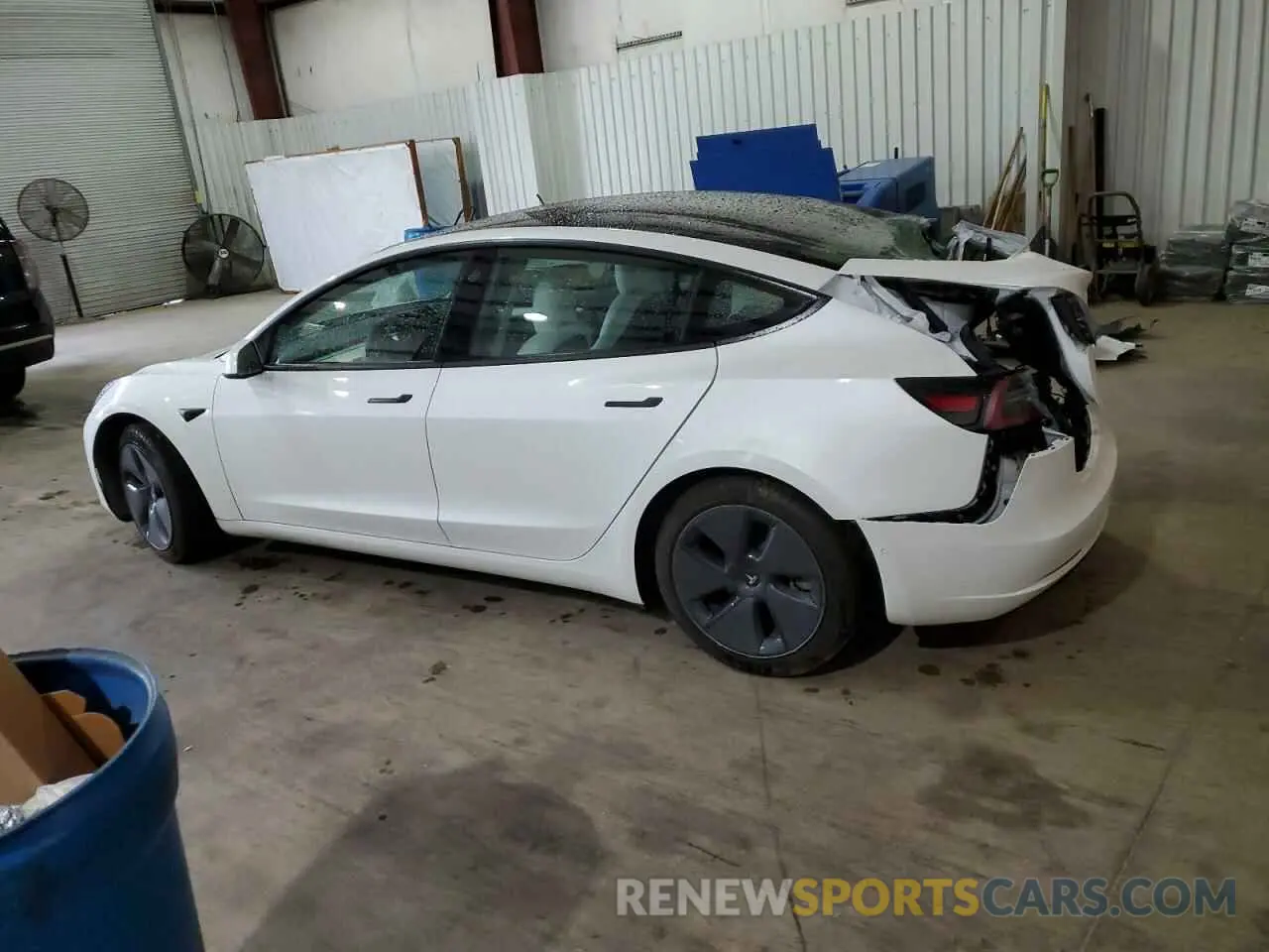 2 Photograph of a damaged car 5YJ3E1EA2MF058186 TESLA MODEL 3 2021