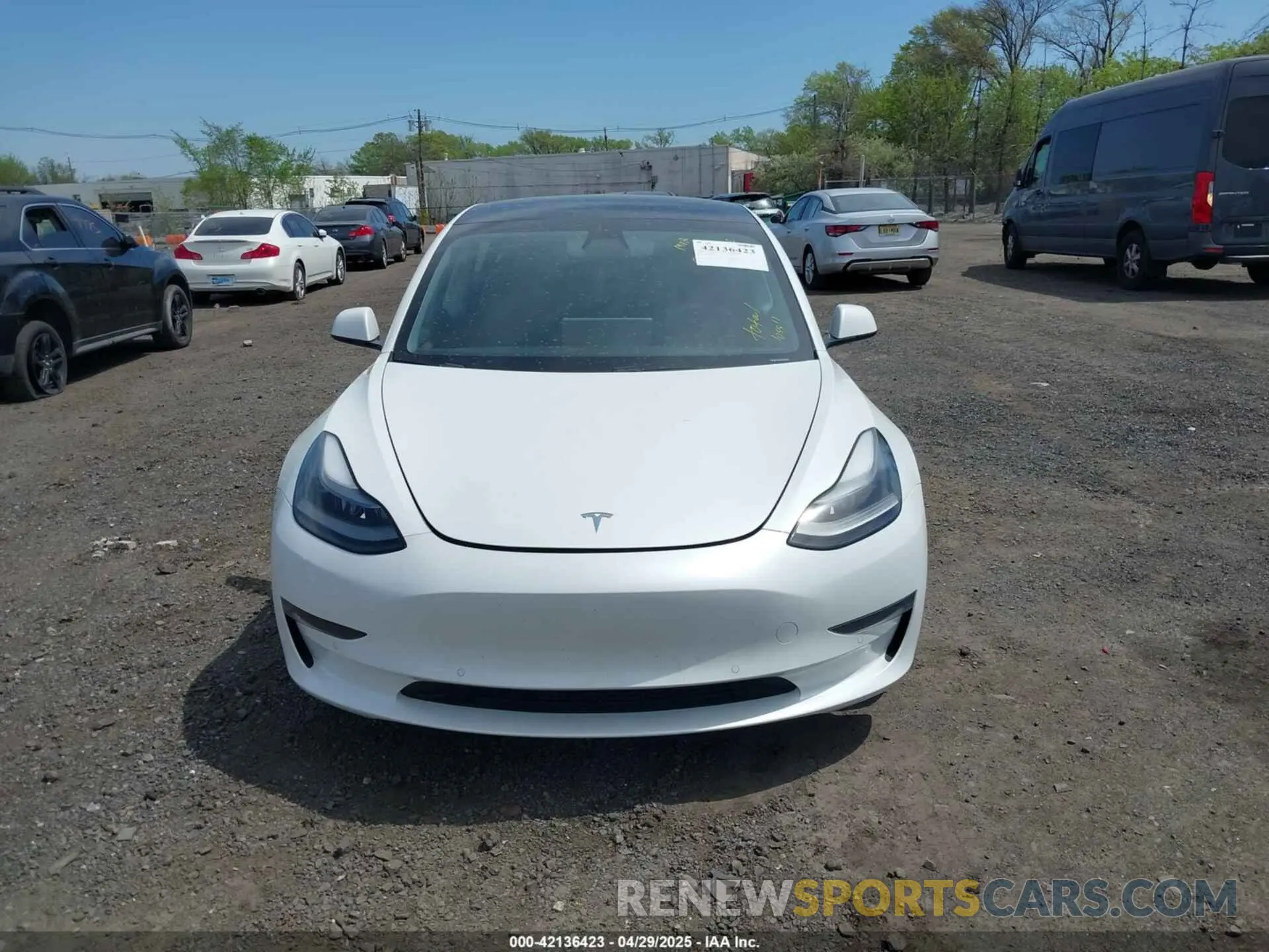 12 Photograph of a damaged car 5YJ3E1EA2MF063761 TESLA MODEL 3 2021