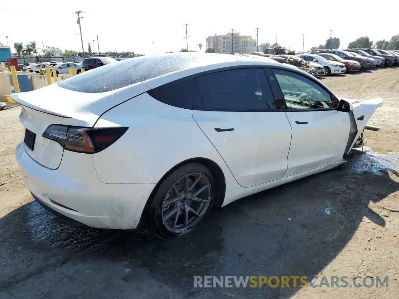 3 Photograph of a damaged car 5YJ3E1EA2MF068488 TESLA MODEL 3 2021
