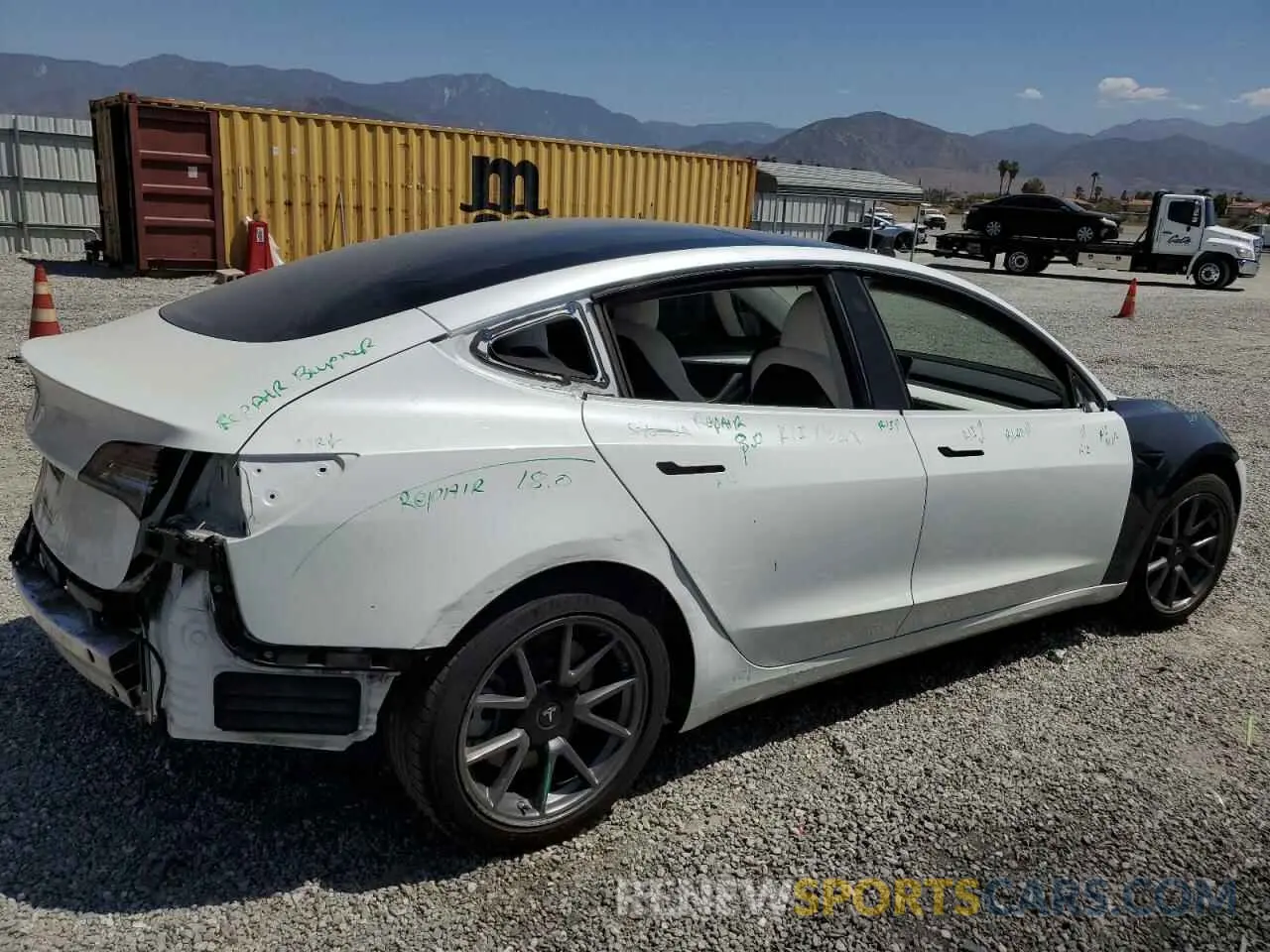 3 Photograph of a damaged car 5YJ3E1EA2MF070659 TESLA MODEL 3 2021