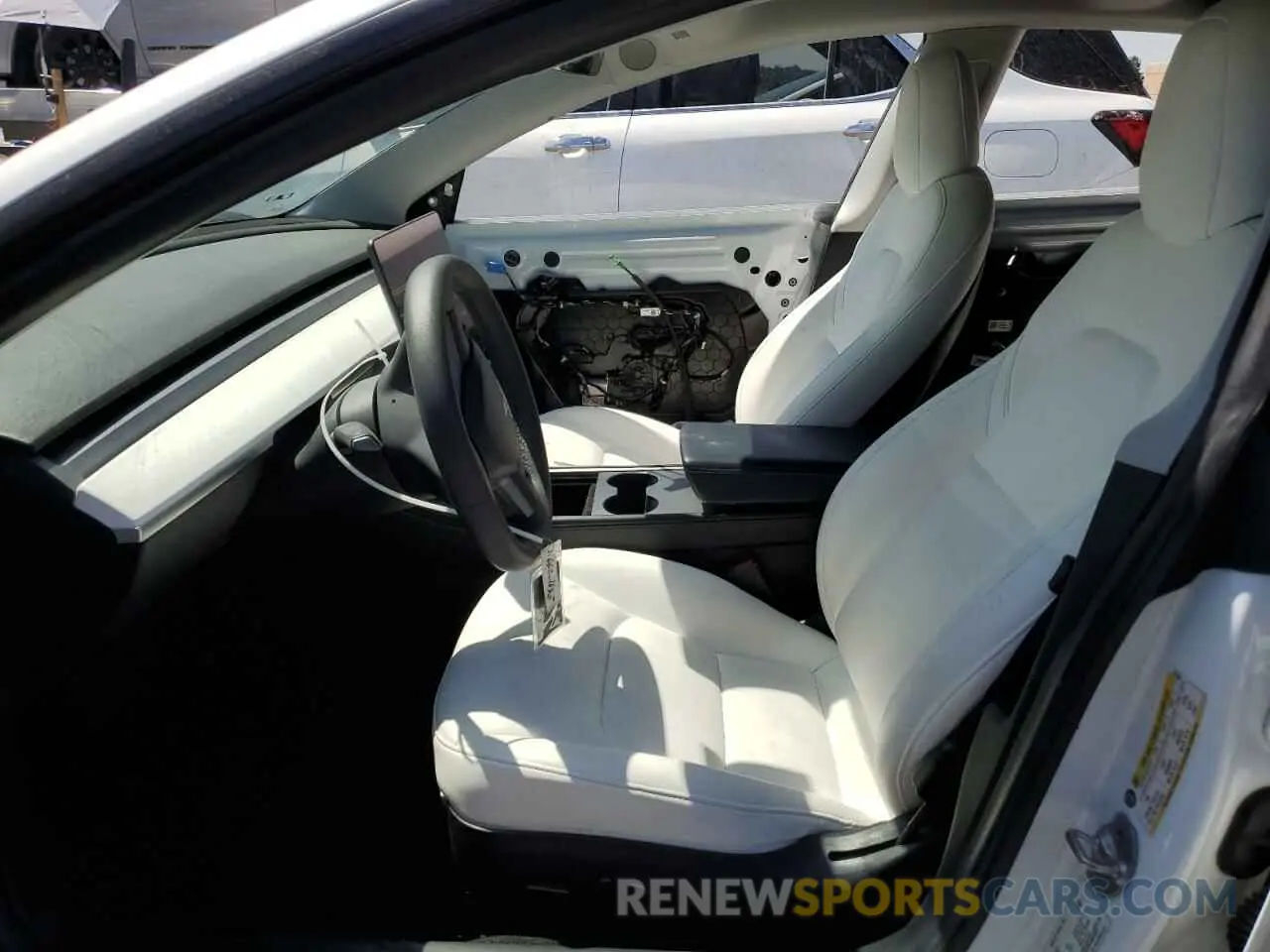 7 Photograph of a damaged car 5YJ3E1EA2MF070659 TESLA MODEL 3 2021