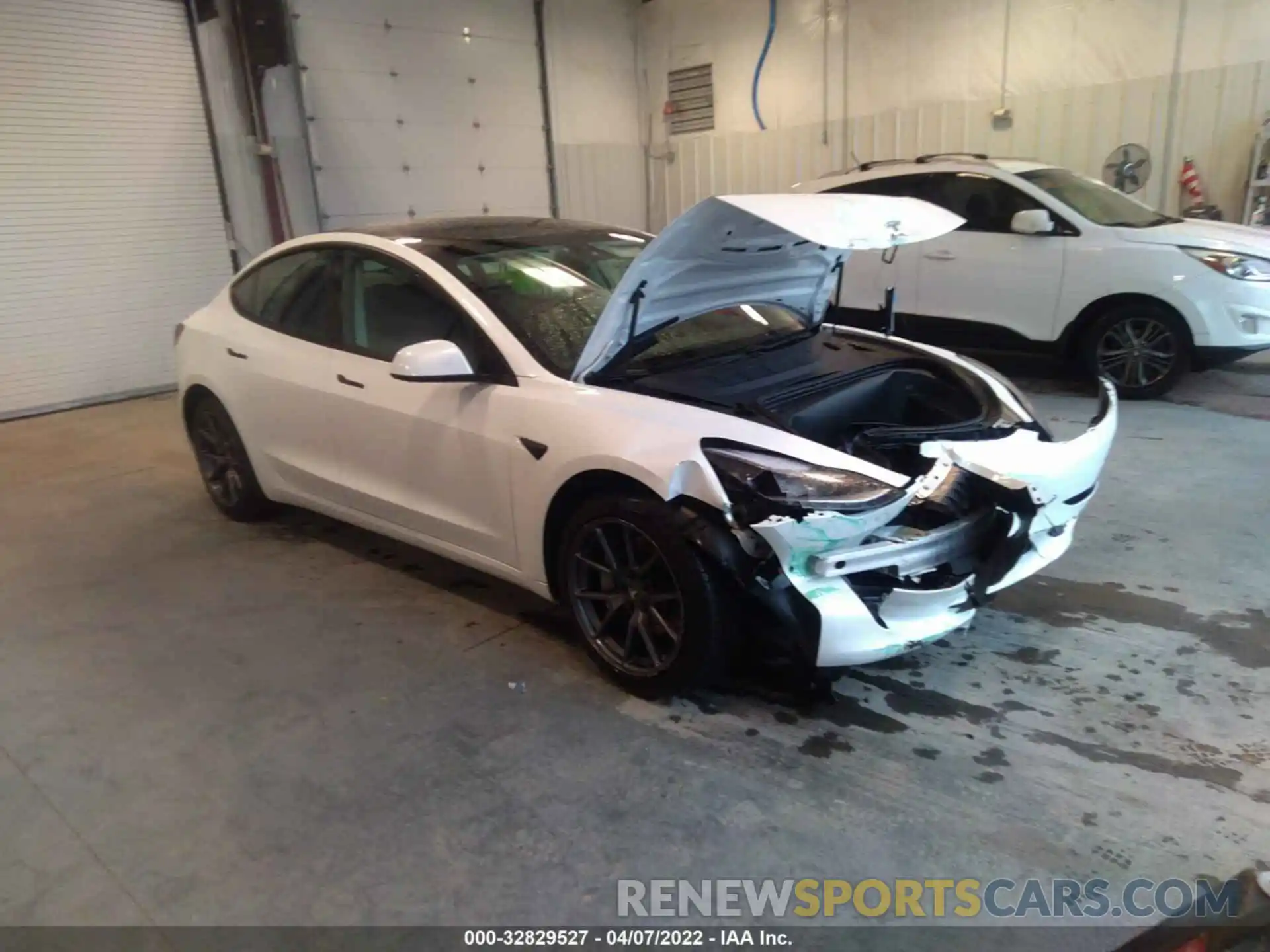 1 Photograph of a damaged car 5YJ3E1EA2MF085307 TESLA MODEL 3 2021