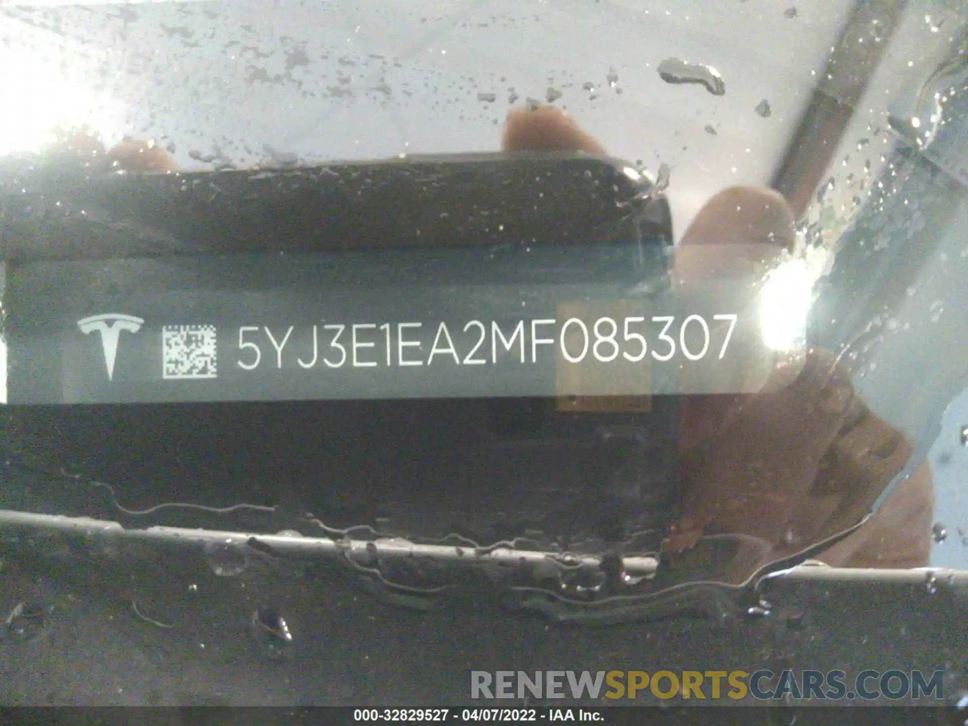 9 Photograph of a damaged car 5YJ3E1EA2MF085307 TESLA MODEL 3 2021