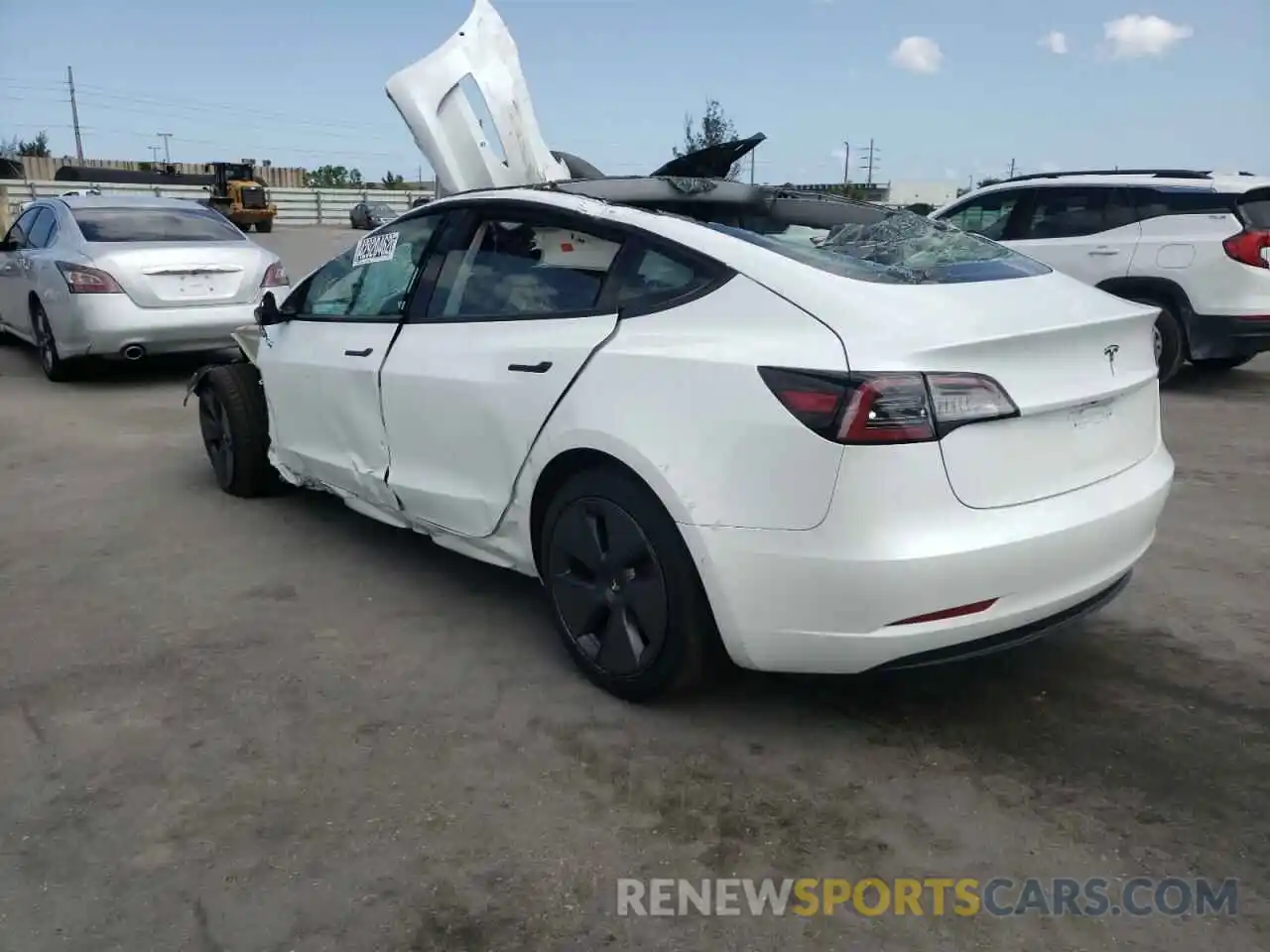 3 Photograph of a damaged car 5YJ3E1EA2MF090345 TESLA MODEL 3 2021