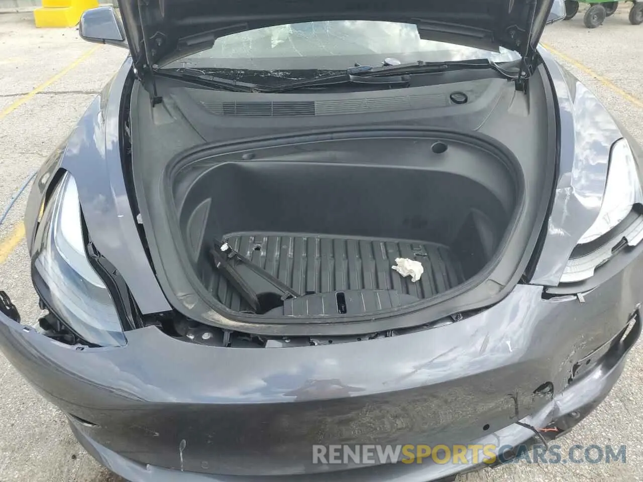 11 Photograph of a damaged car 5YJ3E1EA2MF090667 TESLA MODEL 3 2021