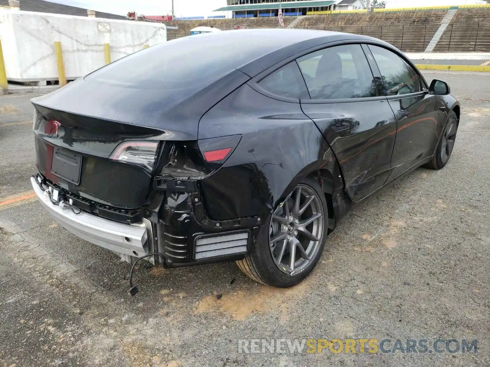 9 Photograph of a damaged car 5YJ3E1EA2MF838169 TESLA MODEL 3 2021