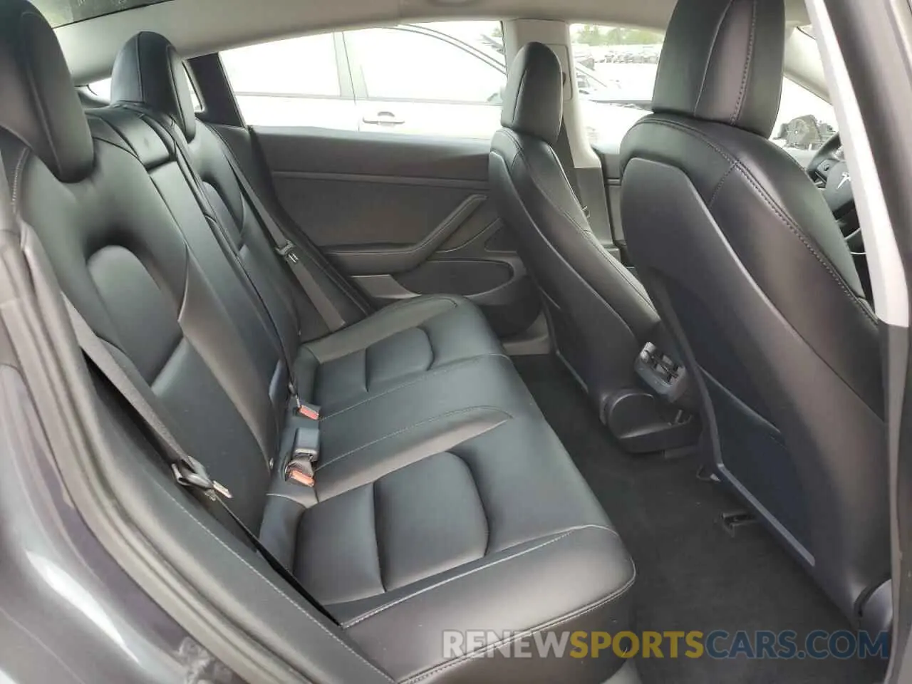 10 Photograph of a damaged car 5YJ3E1EA2MF854095 TESLA MODEL 3 2021